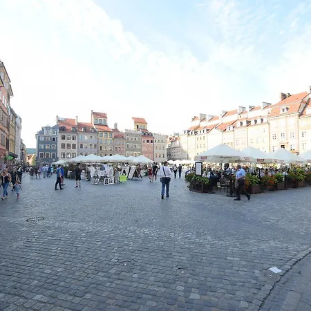 Elegant Old Town Iii Апартаменты *